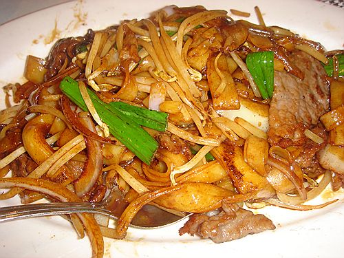 Beef Chow Fun with Baby Corn